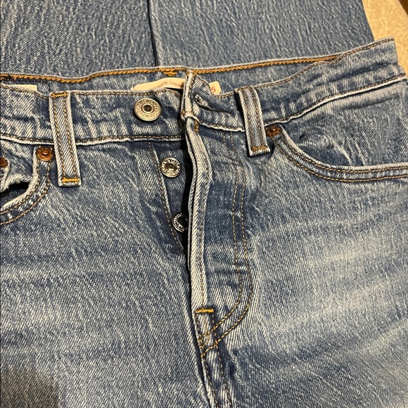 Levi's Blue Wedgie Straight Leg Women's Jeans - Picture 6 of 6